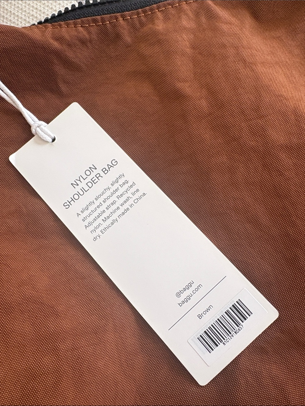 BAGGU Shoulder Bag in Rust - Picture 2 of 5